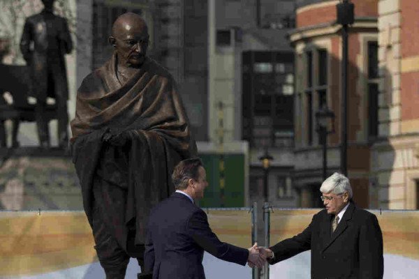 Mahatma Gandhi statue unveiled London