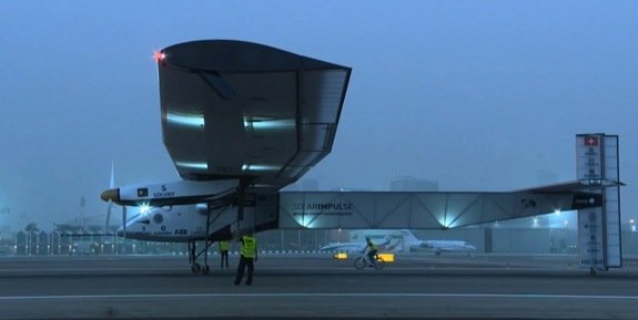 Solar Impulse 2 Oman