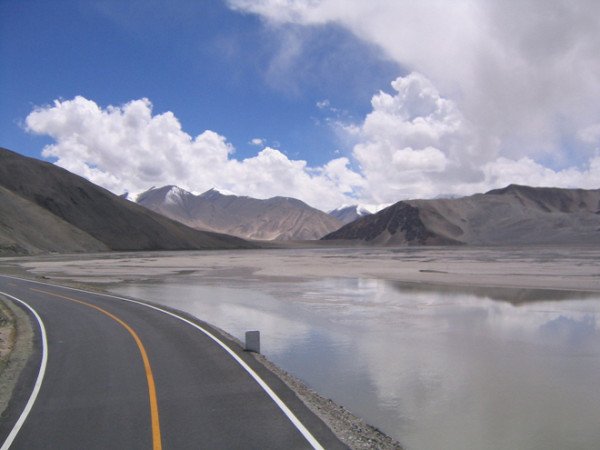 China highway to Pakistan