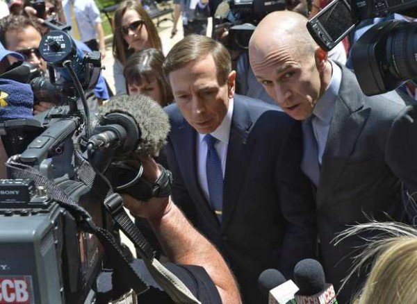David Petraeus sentence