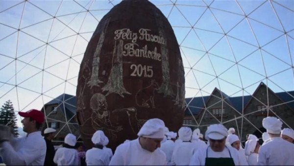 World's biggest Easter egg Bariloche