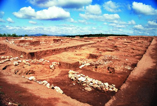 China stolen artifacts Niuheliang site