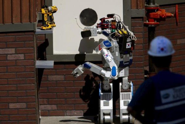 DRC Hubo humanoid robot South Korea