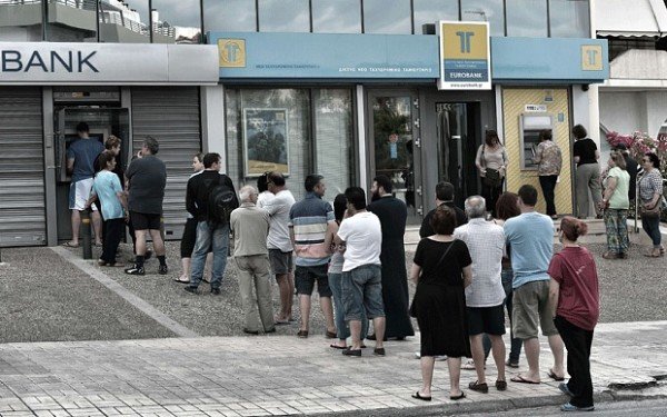 Greek banks closed 2015