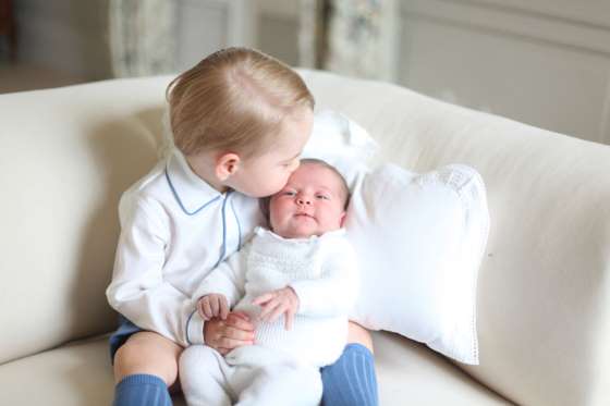 Princess Charlotte and Prince George official photo 2 (2)
