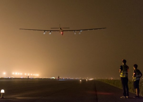 Solar Impulse 2 makes second Pacific crossing bid