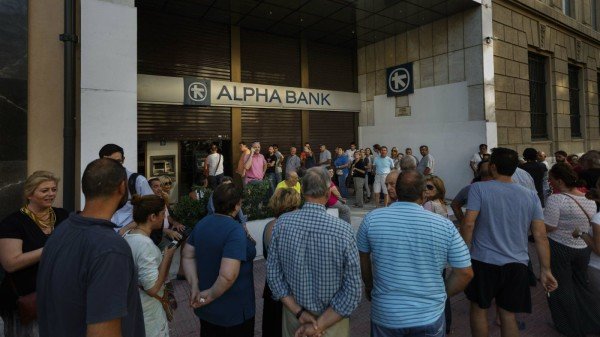 Greek banks reopen after three weeks