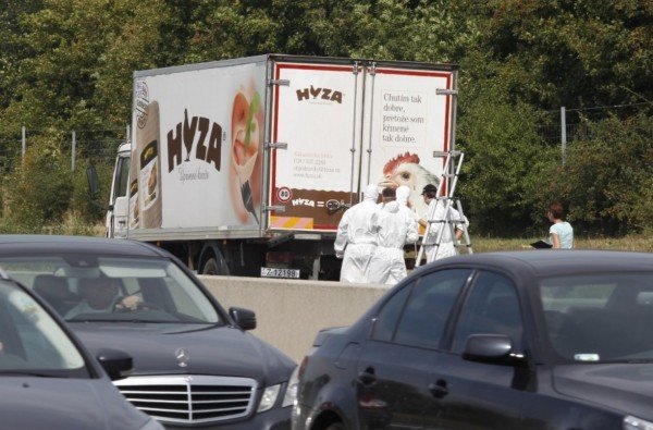 Europe migrants dead in Austrian truck