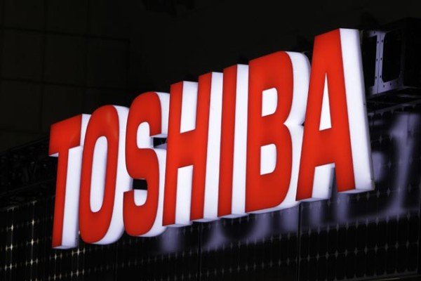 Toshiba annual loss 2015