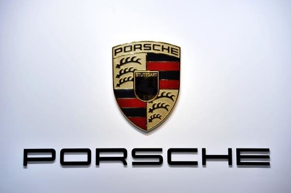 Porsche market manipulation trial 2015