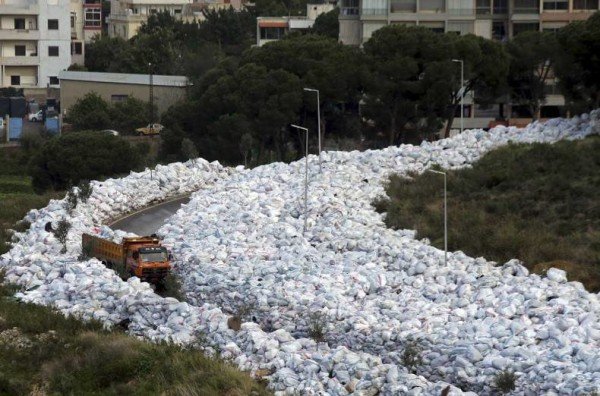 Beirut garbage crisis 2016