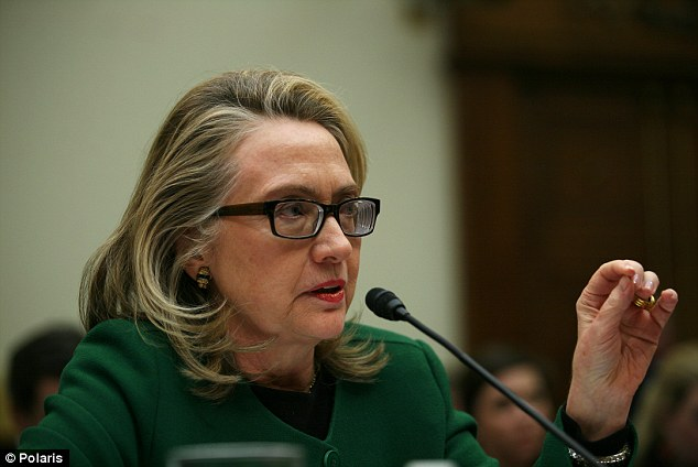 Is Hillary Clinton suffering from double vision following blood clot?